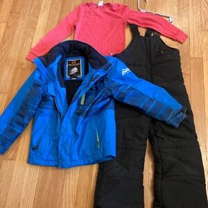 Winter wonderland clothing set size 5-6!